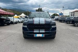 Dodge RAM 1500 Crew Cab 5.7 V8 Hemi 4x4 Sport