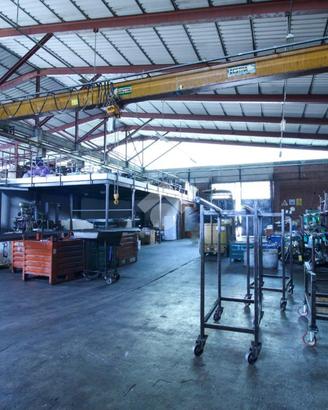 CAPANNONE A MONTE MARENZO