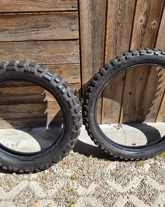 Michelin T63 130/80-18  e 90/90-21