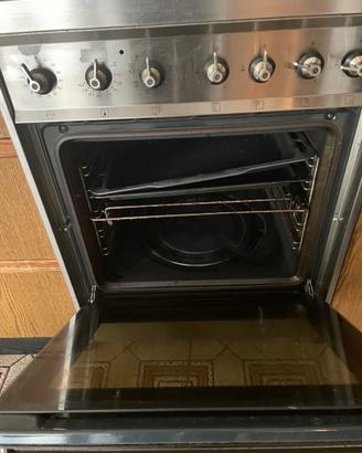 Forno elettrico con fornelli a gas