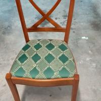 Sedie in legno con seduta in tessuto