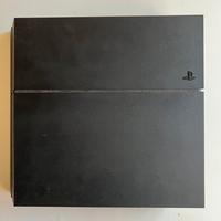 Playstation PS4 Console + 2 giochi + cavetti