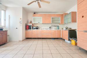 Indipendente di 3 vani con terrazzo nel centro sto