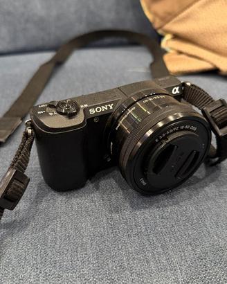 Sony Alpha A5100 + obiettivo 16-50mm OSS