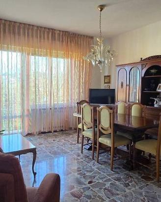 ULTIMO PIANO CON VISTA APERTA - 3 CAMERE E POSTO M