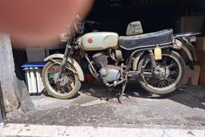 Moto Gilera 124 5v.