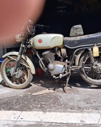 Moto Gilera 124 5v.