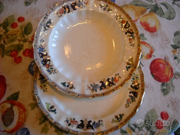 Set piatti Richard Ginori 1920 porcellana-oro