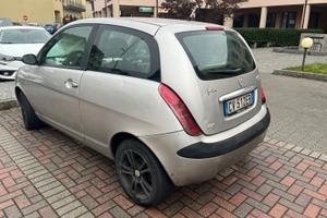 smembro lancia y