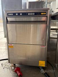 Lavabicchieri lavastoviglie