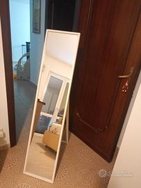 specchio da appendere o appoggiare a pavimento 