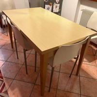 Tavoloda cucina allungabile