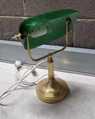 Lampada da scrivania