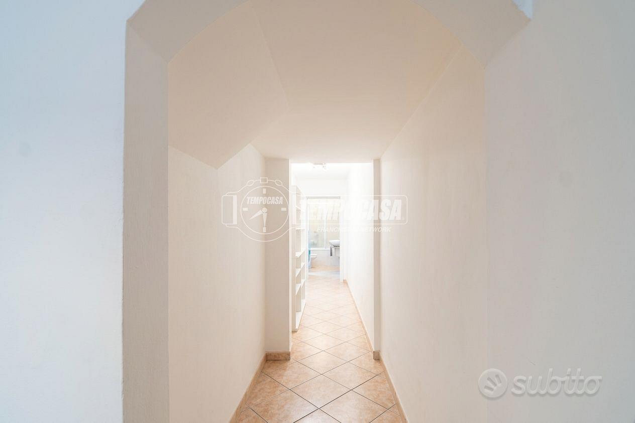 Appartamento – Ferrara, Centro cittadino, Giardino - Vista 5