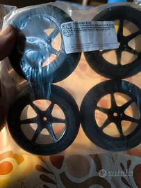 modellismo  traino gomme complete 