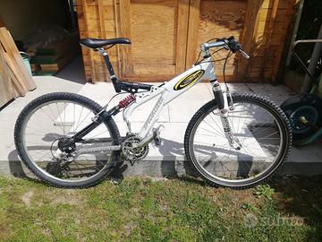 MTB Specialized Ground Control 