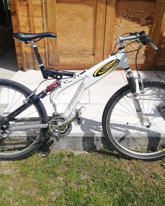 MTB Specialized Ground Control 