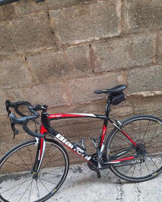 BICI DA CORSA IN CARBONIO BIANCHI VERTIGO C2C 2018
