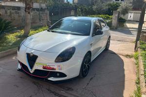 Alfa Romeo Giulietta 1.6 JTDm-2 105 CV