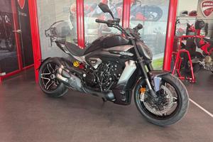 DUCATI XDiavel V4 BLACK LAVA