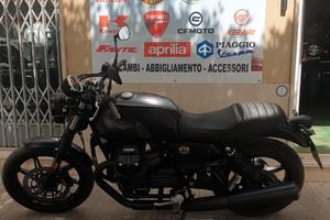 Moto Guzzi V7 IV