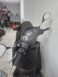 scooter peugeot geopolis 