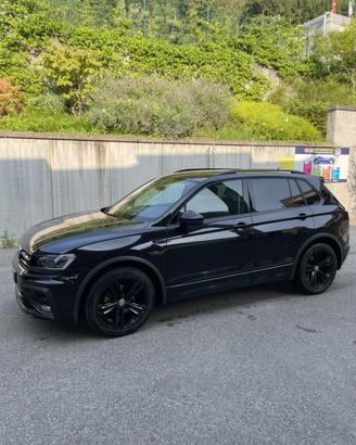 TIGUAN R LINE All Black Edition