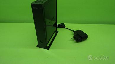 Netgear Universal WiFi Range Extender N300 WN2000R