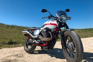 MOTO GUZZI V7II STORNELLO