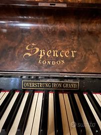 Pianoforte verticale