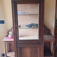 Mobile primi '900 a vetrina con scaffali laterali