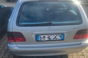 Mercedes-benz E 320 4 MATIC