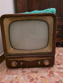 tv magnadyne 624 vintage