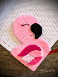 Segna libro, portachiavi ferma tenda e molto altro