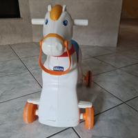 Cavalluccio Chicco con ruote