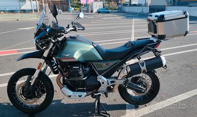 Moto Guzzi v85tt 