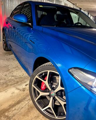 Alfa Romeo Giulia Veloce 210cv Blu Misano