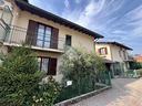 villa-a-schiera-a-malnate