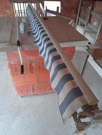 Tenda parasole retrattile