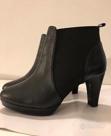 Stivaletto nero Alesya