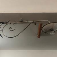 Lampione completamente originale