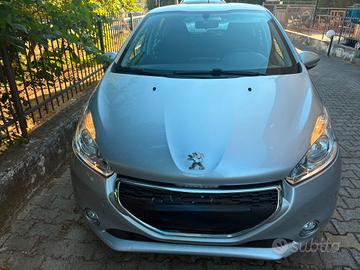 PEUGEOT 208 1.2 PURETECH