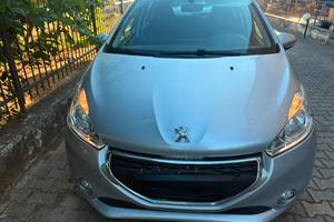 PEUGEOT 208 1.2 PURETECH