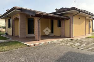 VILLA SINGOLA A COPPARO