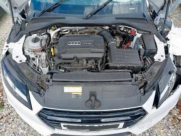 2015 MOTORE CHHC AUDI TT TFSI QUATTRO S LINE 1984c