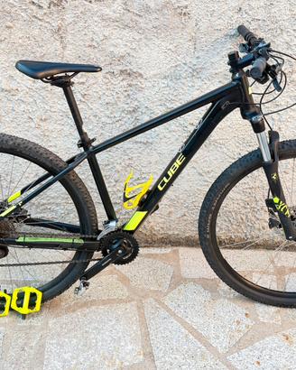 MTB Cube 29”