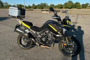 Benelli TRK 702 X