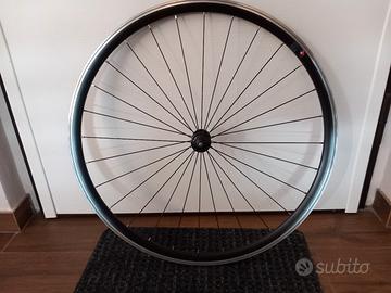 Ruota anteriore fixed/pista/scatto fisso