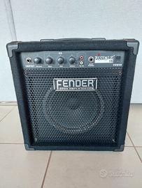 Fender Rumble 15 amplificatore combo per basso