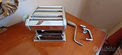 Macchina pasta Ampia Tipo lusso  mod. 150 